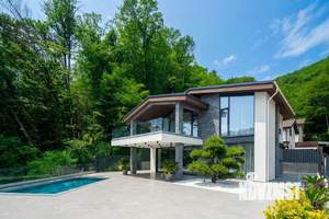 Дом 410м², 2-этажный, участок 12 сот.  