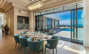 Дом 250м&sup2;, 2-этажный, участок 10 сот.  