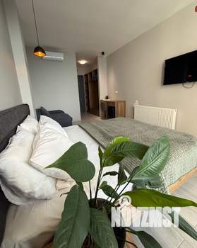 Коттедж 330м², 2-этажный, участок 5 сот.  