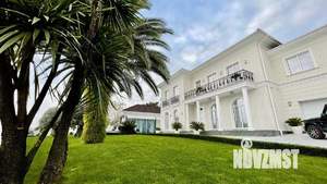 Дом 502м², 2-этажный, участок 17 сот.  