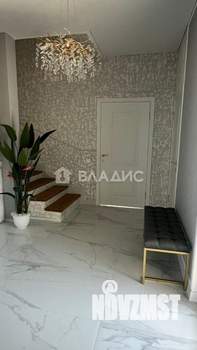 Дом 175м², 3-этажный, участок 3 сот.  