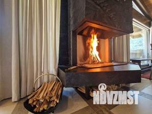 Дом 270м², 2-этажный, участок 9 сот.  