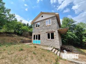 Дом 140м², 2-этажный, участок 5 сот.  