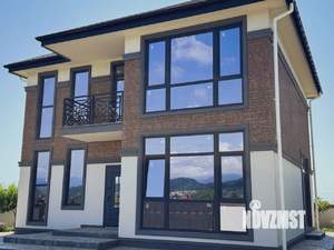 Дом 180м², 2-этажный, участок 6 сот.  