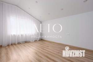 Коттедж 160м², 2-этажный, участок 5 сот.  