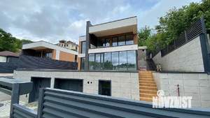 Дом 250м², 2-этажный, участок 6 сот.  