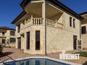 Дом 220м², 2-этажный, участок 4 сот.  