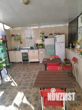 Дом 100м², 2-этажный, участок 5 сот.  