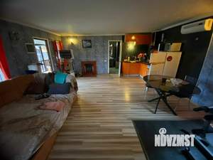 Дом 90м&sup2;, 2-этажный, участок 5 сот.  