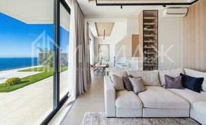 Дом 250м², 2-этажный, участок 8 сот.  