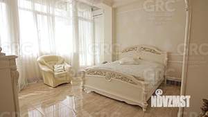 Коттедж 277м², 3-этажный, участок 4 сот.  