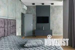 Дом 280м², 2-этажный, участок 8 сот.  