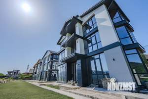 Дом 283м&sup2;, 3-этажный, участок 5 сот.  