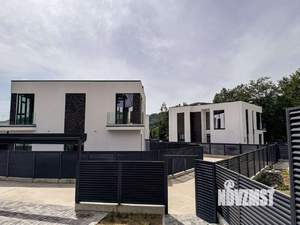 Дом 209м², 2-этажный, участок 6 сот.  