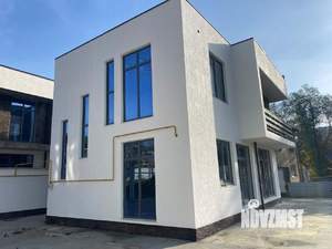 Дом 137м&sup2;, 2-этажный, участок 6 сот.  