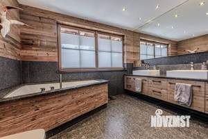 Коттедж 300м², 2-этажный, участок 8 сот.  
