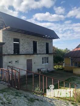 Дом 70м², 2-этажный, участок 30 сот.  