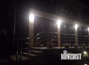 Дом 278м², 3-этажный, участок 8 сот.  