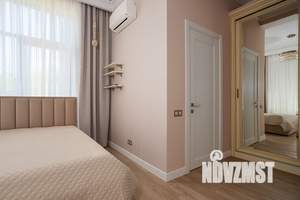 Дом 295м², 1-этажный, участок 7 сот.  