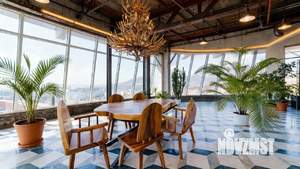 Дом 360м², 3-этажный, участок 9 сот.  