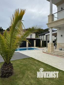 Дом 210м², 2-этажный, участок 6 сот.  