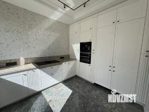 Дом 220м², 3-этажный, участок 4 сот.  