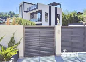 Дом 240м², 2-этажный, участок 8 сот.  