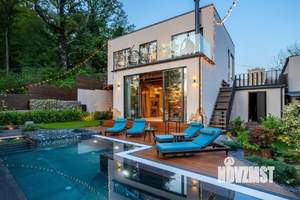 Дом 170м², 2-этажный, участок 6 сот.  