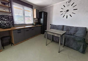 Дом 120м&sup2;, 3-этажный, участок 4 сот.  