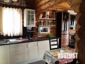 Дом 180м², 3-этажный, участок 4 сот.  