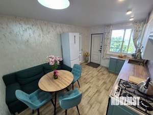 Дом 120м², 3-этажный, участок 9 сот.  