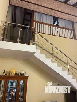 Дом 180м², 2-этажный, участок 20 сот.  