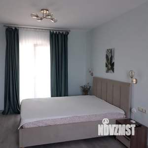 Коттедж 260м², 3-этажный, участок 6 сот.  