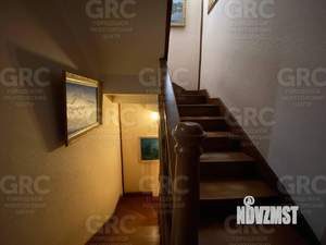 Коттедж 540м², 3-этажный, участок 6 сот.  