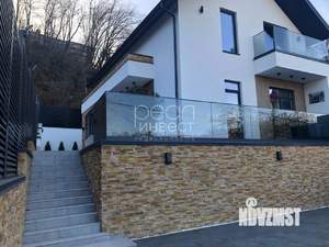 Коттедж 177м², 2-этажный, участок 5 сот.  