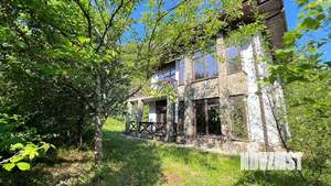 Дом 231м², 2-этажный, участок 4 сот.  