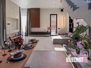 Дом 230м², 2-этажный, участок 5 сот.  