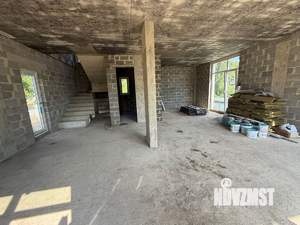 Дом 174м², 2-этажный, участок 6 сот.  