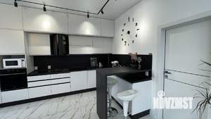 Дом 150м², 2-этажный, участок 3 сот.  