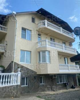 Дом 470м², 2-этажный, участок 6 сот.  