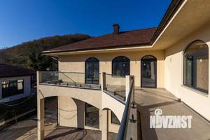 Коттедж 360м&sup2;, 2-этажный, участок 20 сот.  