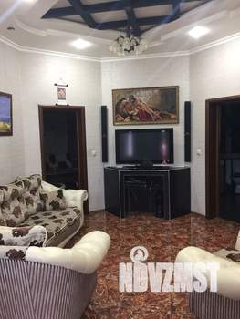Коттедж 420м², 4-этажный, участок 10 сот.  