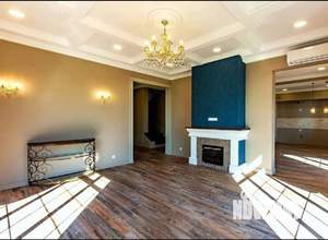 Дом 200м², 2-этажный, участок 7 сот.  