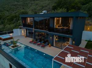 Коттедж 242м², 2-этажный, участок 8 сот.  