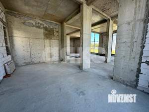 Дом 428м&sup2;, 2-этажный, участок 14 сот.  