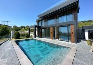 Дом 275м², 2-этажный, участок 5 сот.  