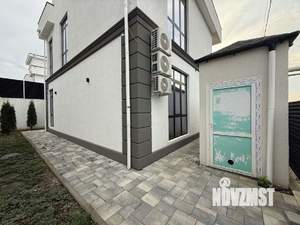 Дом 163м², 3-этажный, участок 3 сот.  