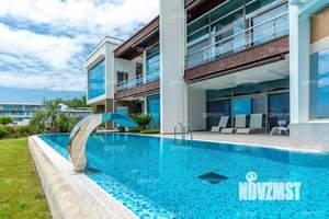 Коттедж 470м², 2-этажный, участок 15 сот.  