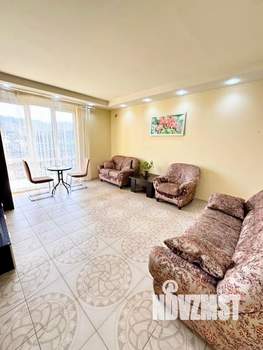 Дом 230м², 3-этажный, участок 7 сот.  