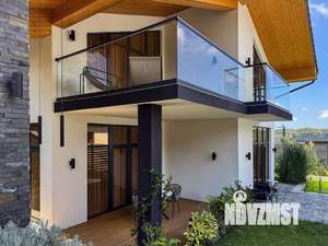 Дом 160м², 2-этажный, участок 4 сот.  